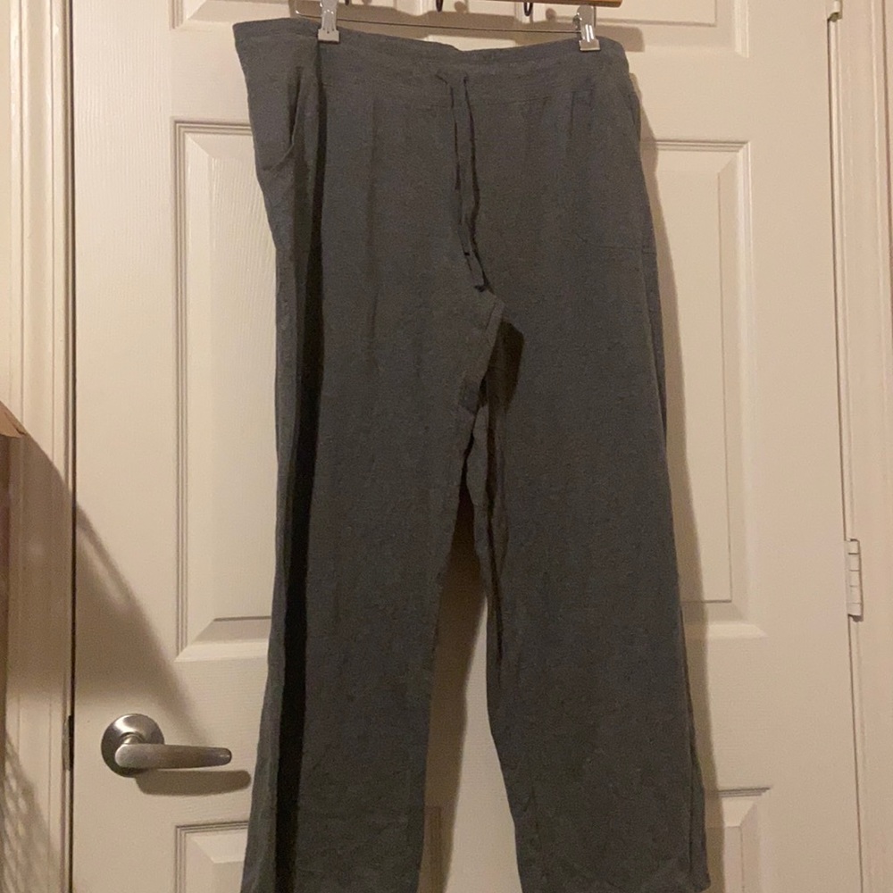 Brand New no tag Danskin Joggers/Sweatpants